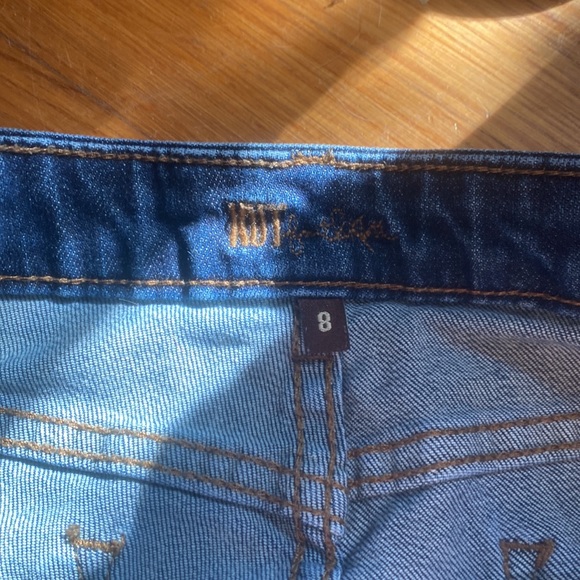 Kut From the Kloth Size 8 Distressed Jeans - Picture 4 of 4